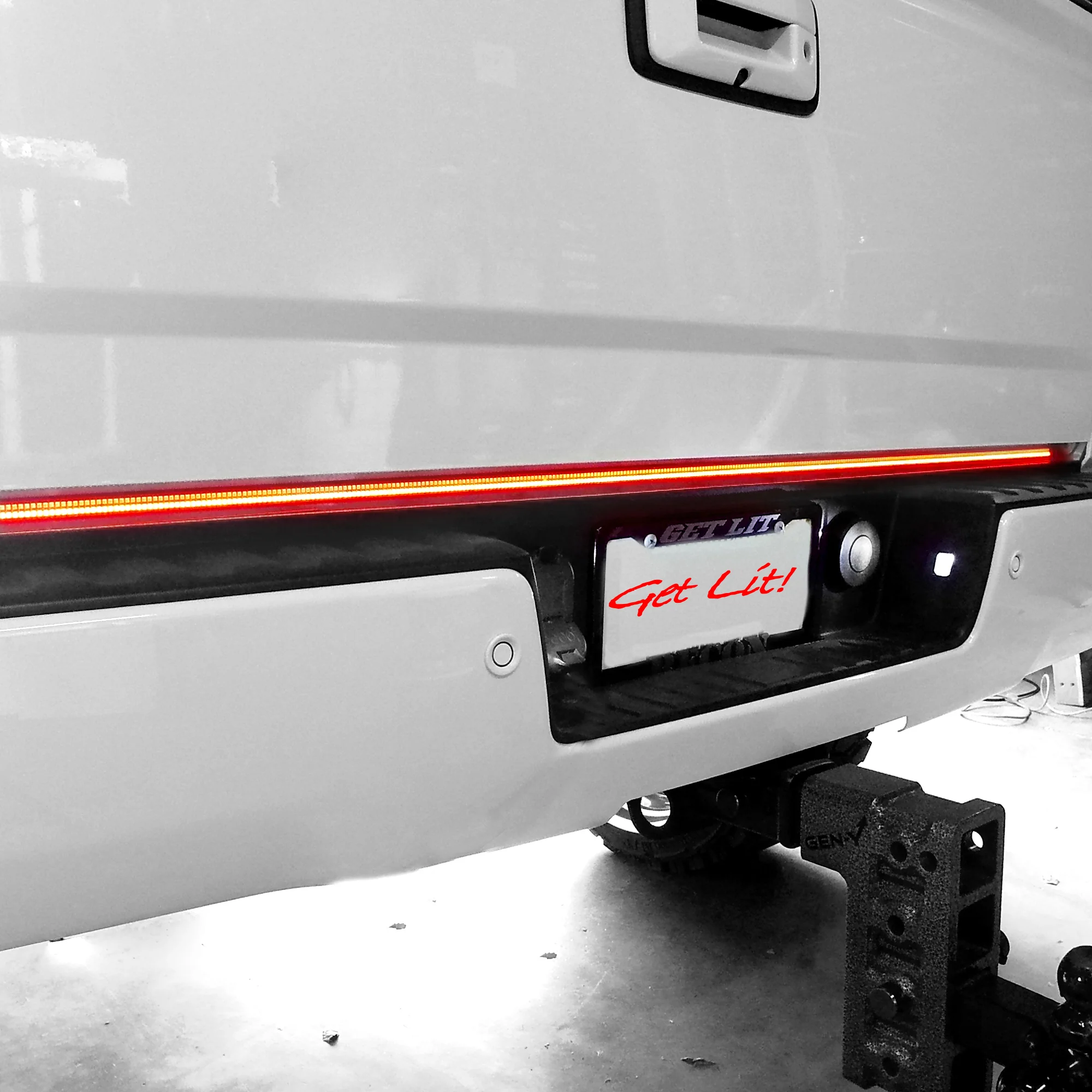 "Dual Row" Tailgate Bar High Power LED Scanning Amber Signals, Brake & Reverse Lights - Multiple Sizes - Image 4
