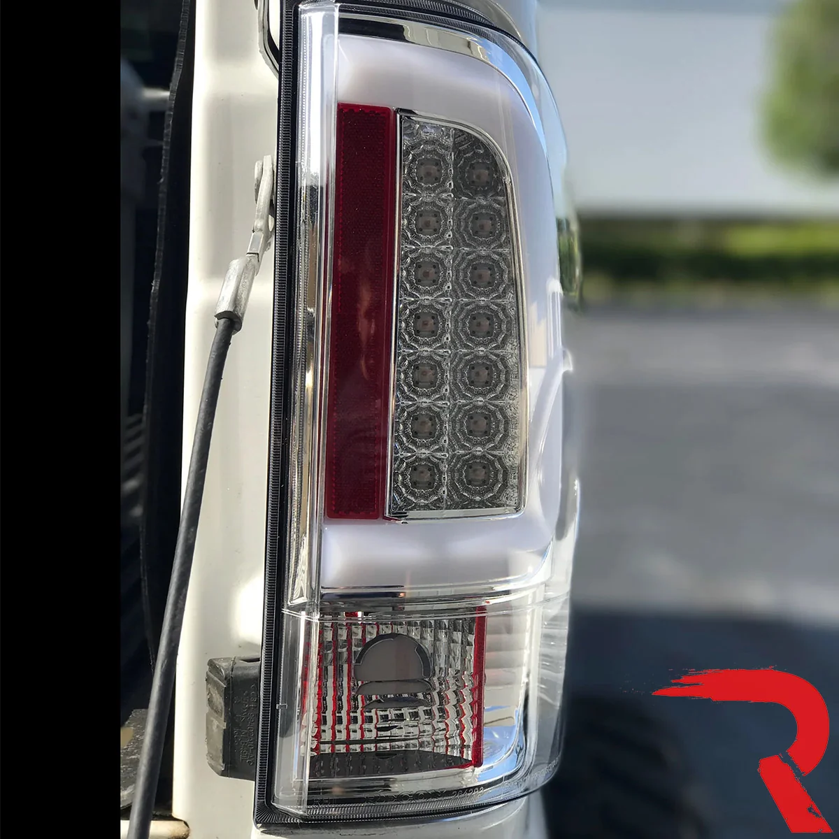 Ford Super Duty 99-07 (F250, F350, F450, F550) Tail Lights OLED - Multiple Options - Image 26