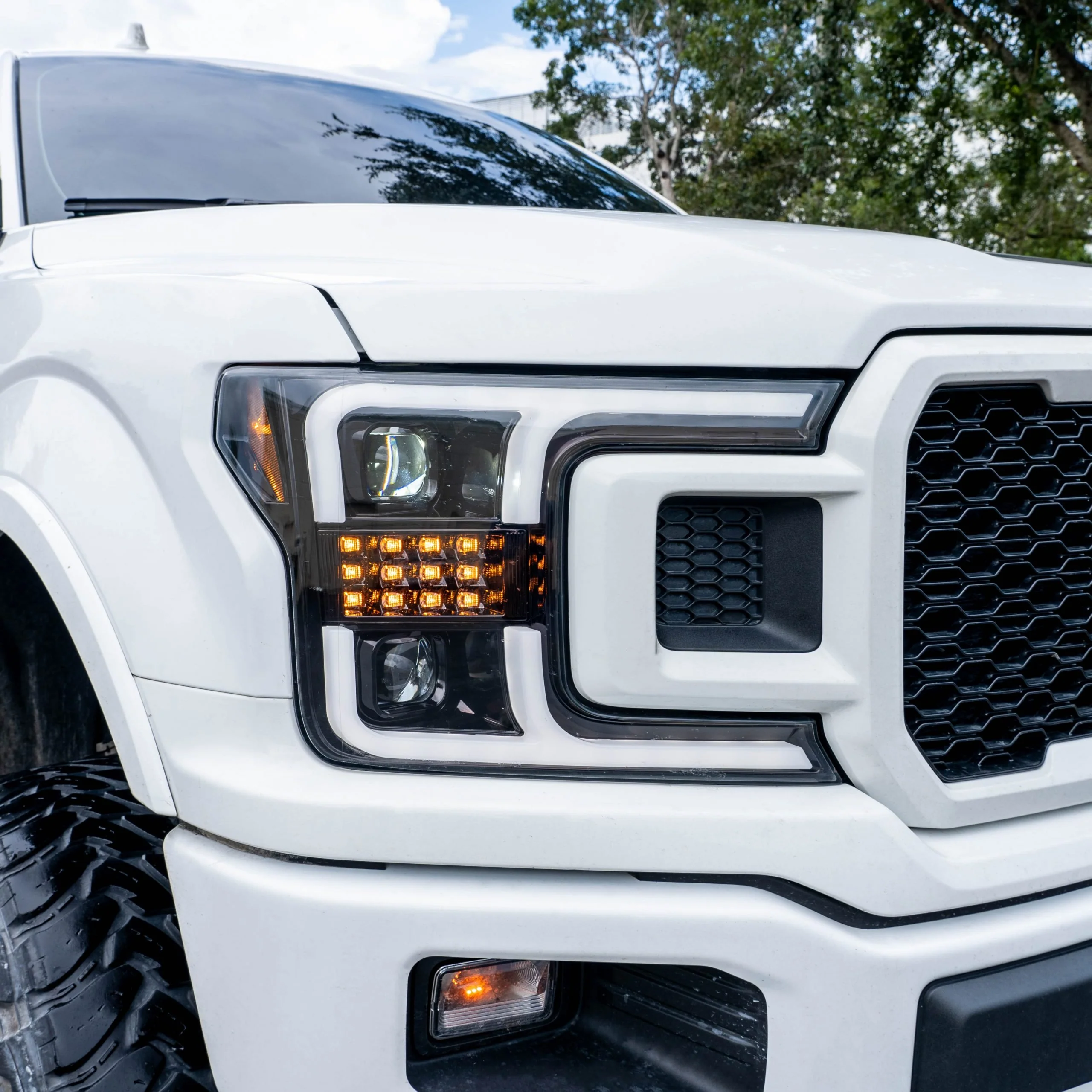 Ford F150 18-20 Projector Headlights OLED DRL Scanning LED Turn Signals (Replaces Factory Halogen Headlights) - Multiple Styles - Image 9