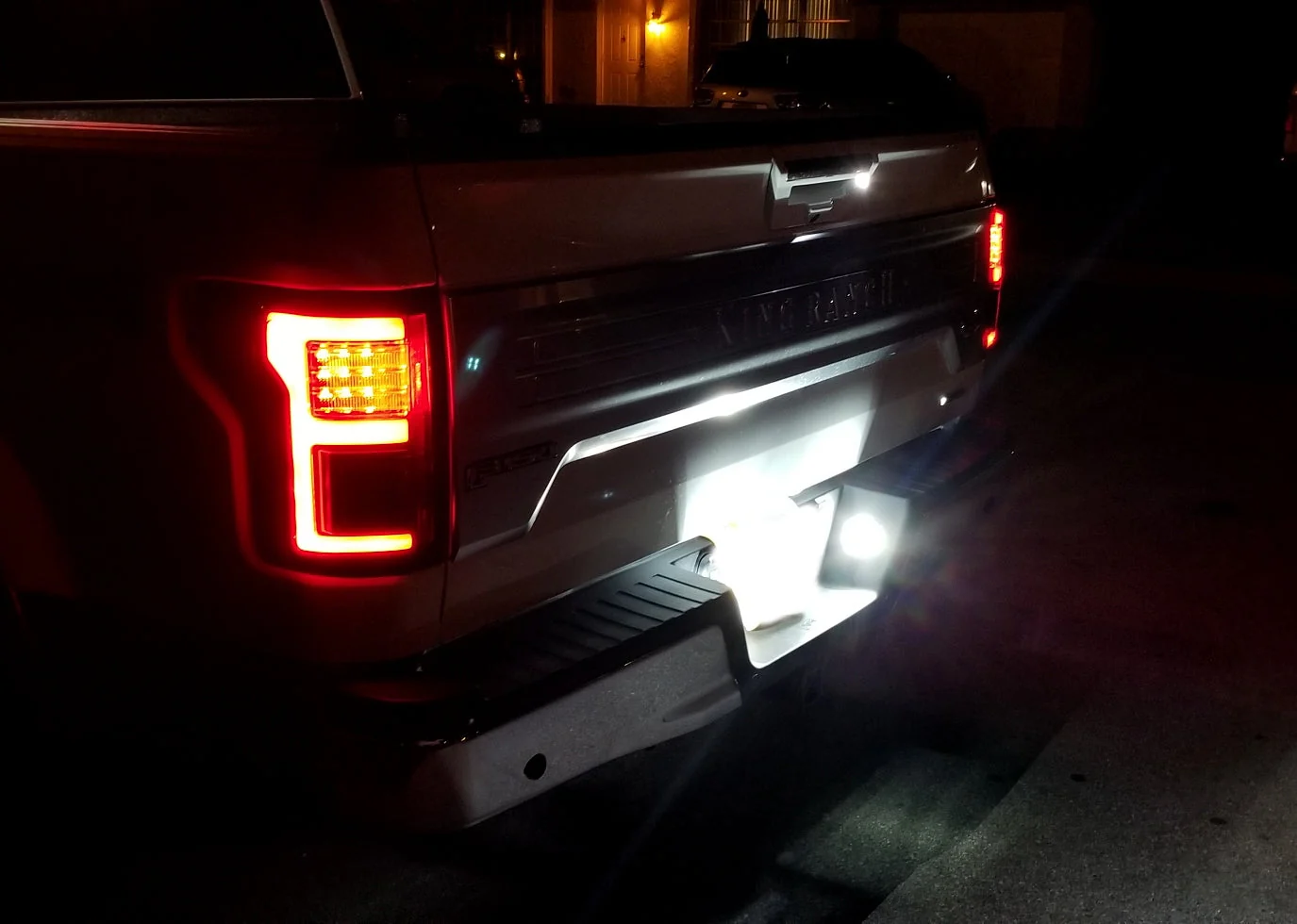 Ford SVT Raptor 17-20 License Plate Illumination Kit Ultra Bright White LED - Image 3