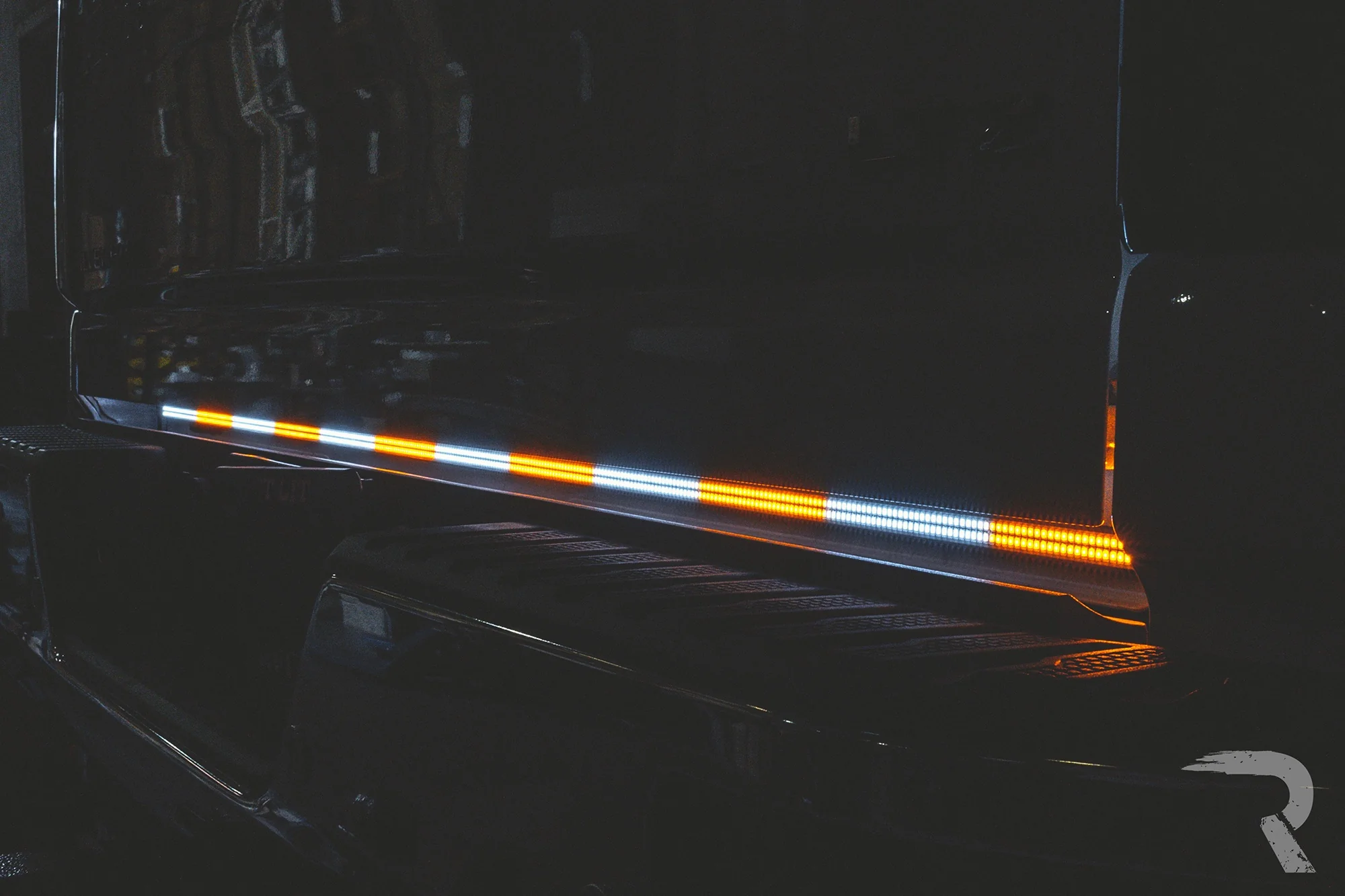"May Day" High Intensity Dual Row Tailgate Warning Strobing LED Light Bar Amber & White - Multiple Sizes - Image 8