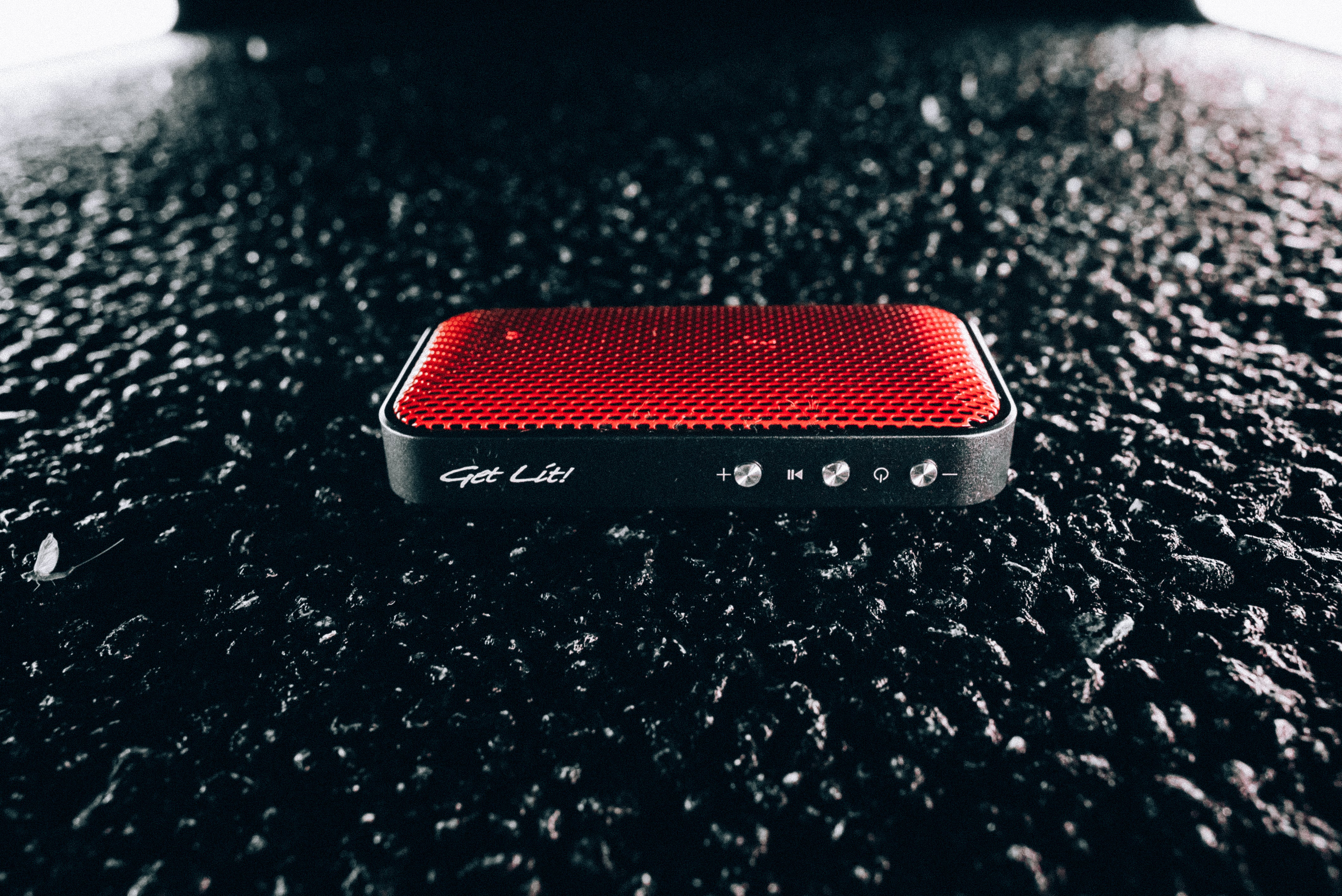 RECON Bluetooth Speaker - Image 3